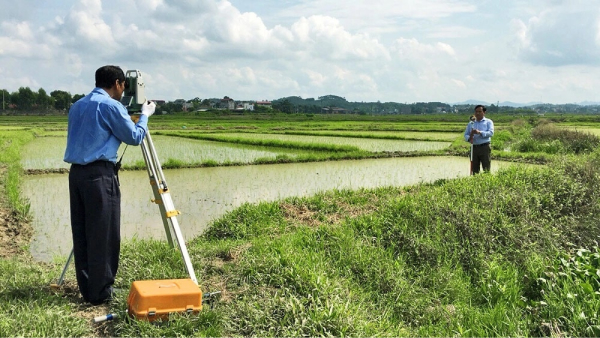 Kiểm tra và xử lý hồ sơ